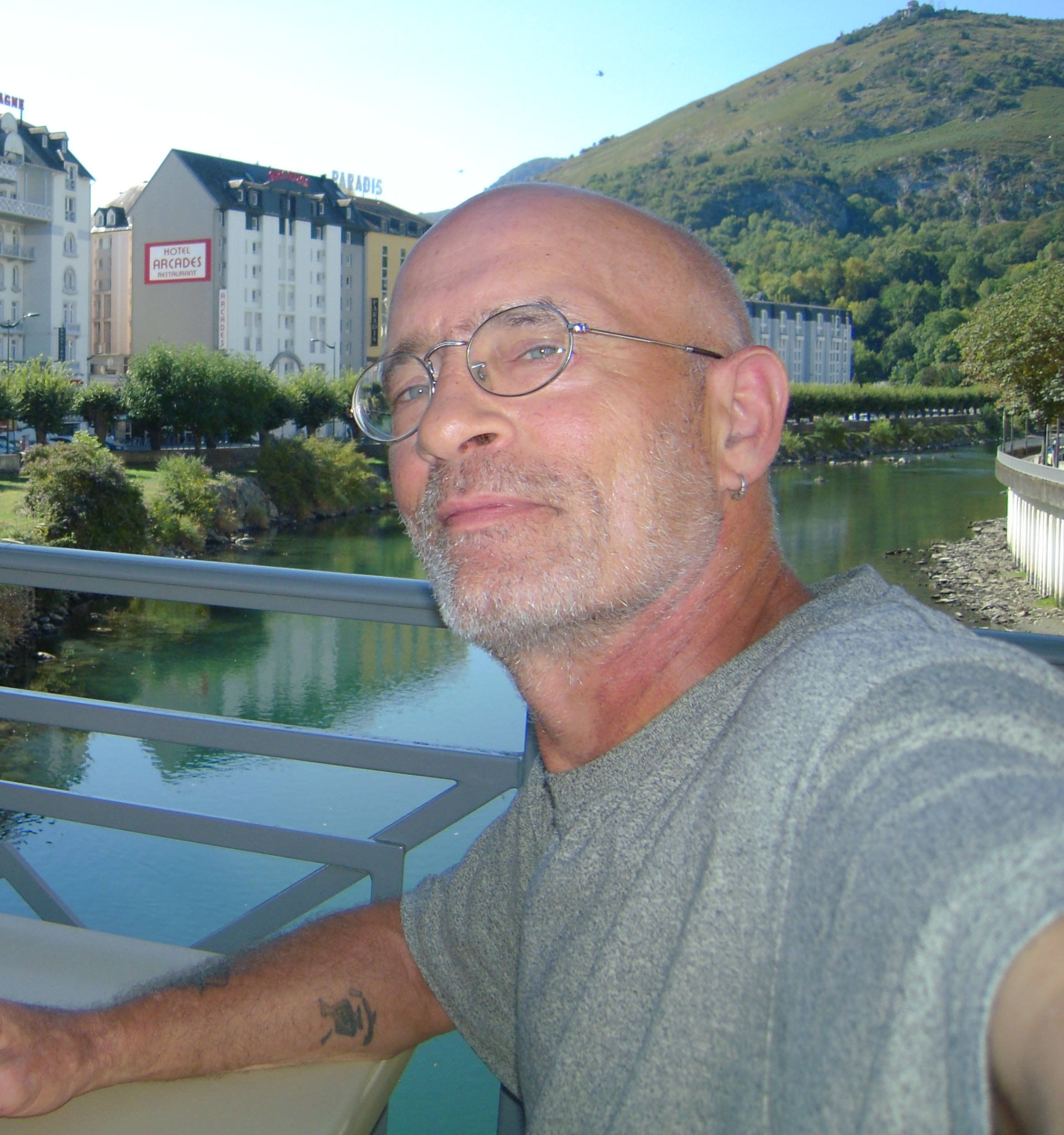 Yunus-emre - Saint-Privat-de-Champclos - Gard | Rencontre libertine